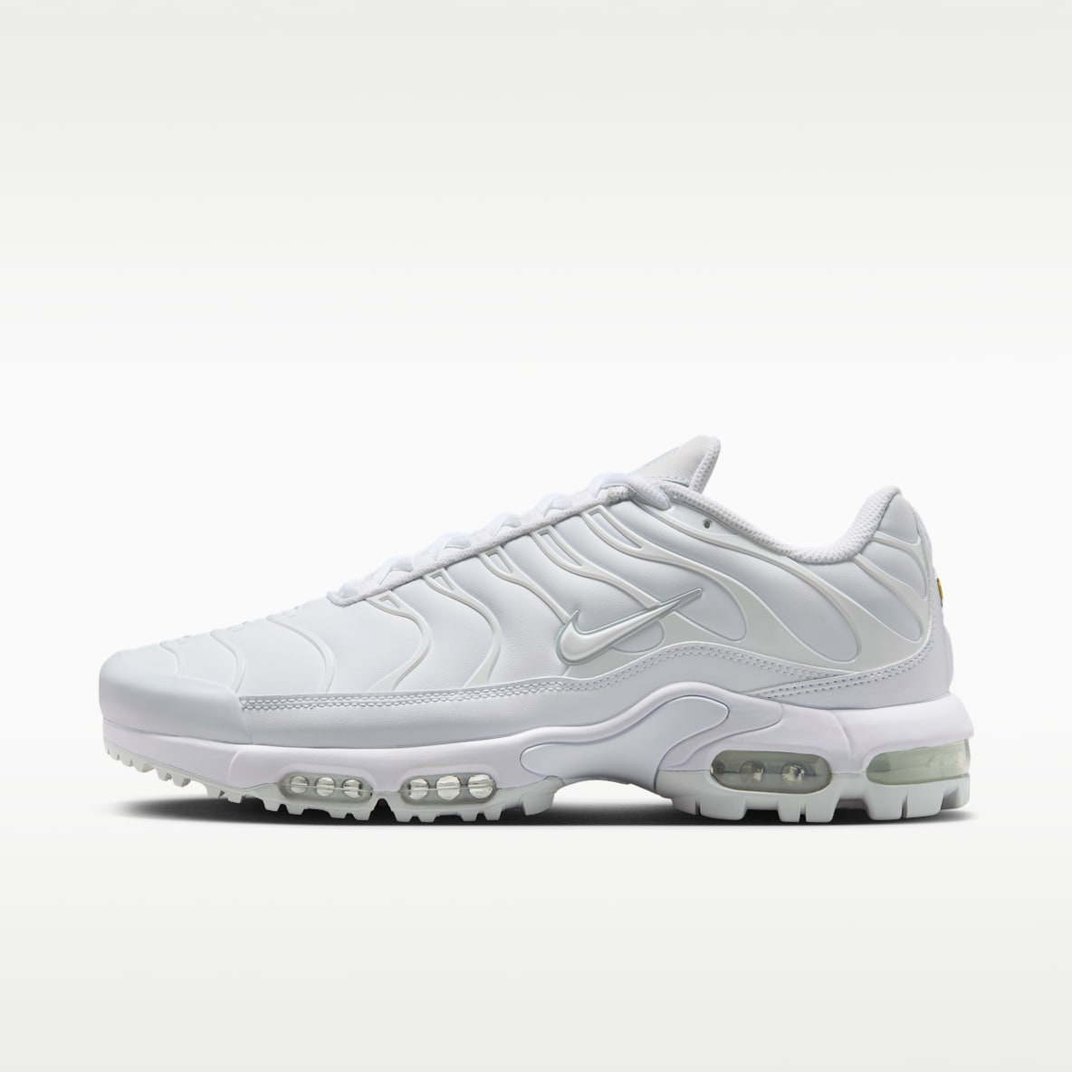 靴 Nike Airmax plus Tiempo white 28cm White Air Max Plus Shoes. Nike.com